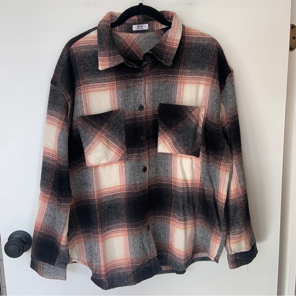 NWT Ardene Pink Plaid Flannel Shacket Thick Button Up Size Medium